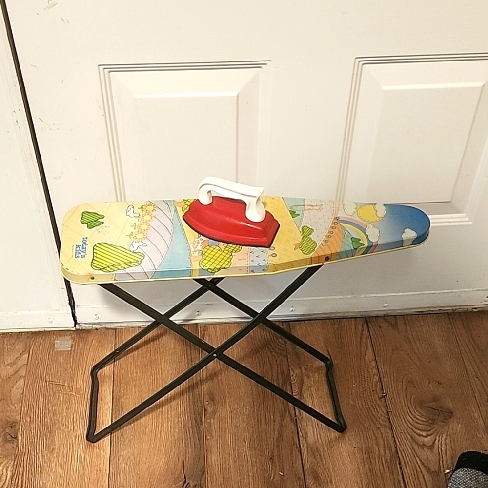 Vintage Today's Kids's Toys Metal Ironing Board & Iron